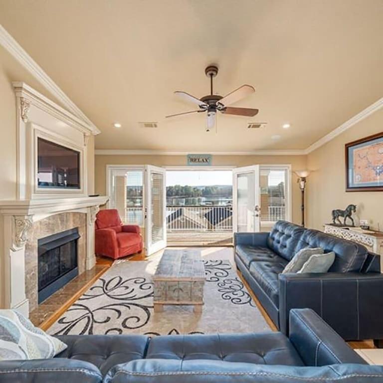 Views!! Luxury Condo W/Gourmet Kitchen, Breathtaking Views Lake Hamilton Zewnętrze zdjęcie