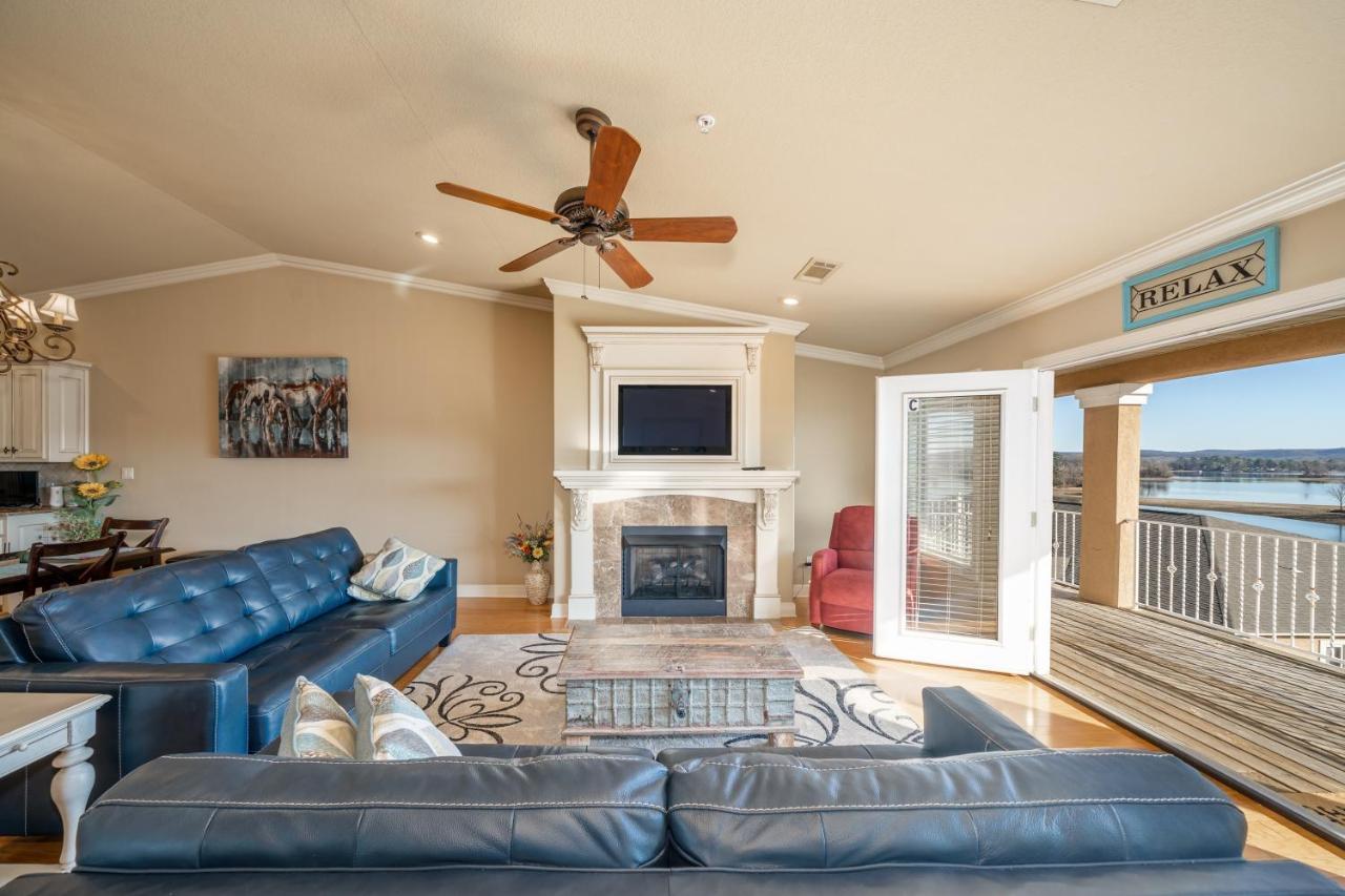 Views!! Luxury Condo W/Gourmet Kitchen, Breathtaking Views Lake Hamilton Zewnętrze zdjęcie